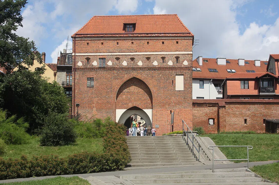 Monastery Gate (Brama Klasztorna), Torun
