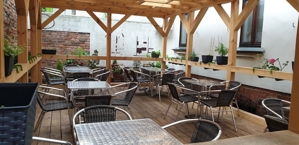 Chwast Prast Wegetariańskie Bistro, Torun