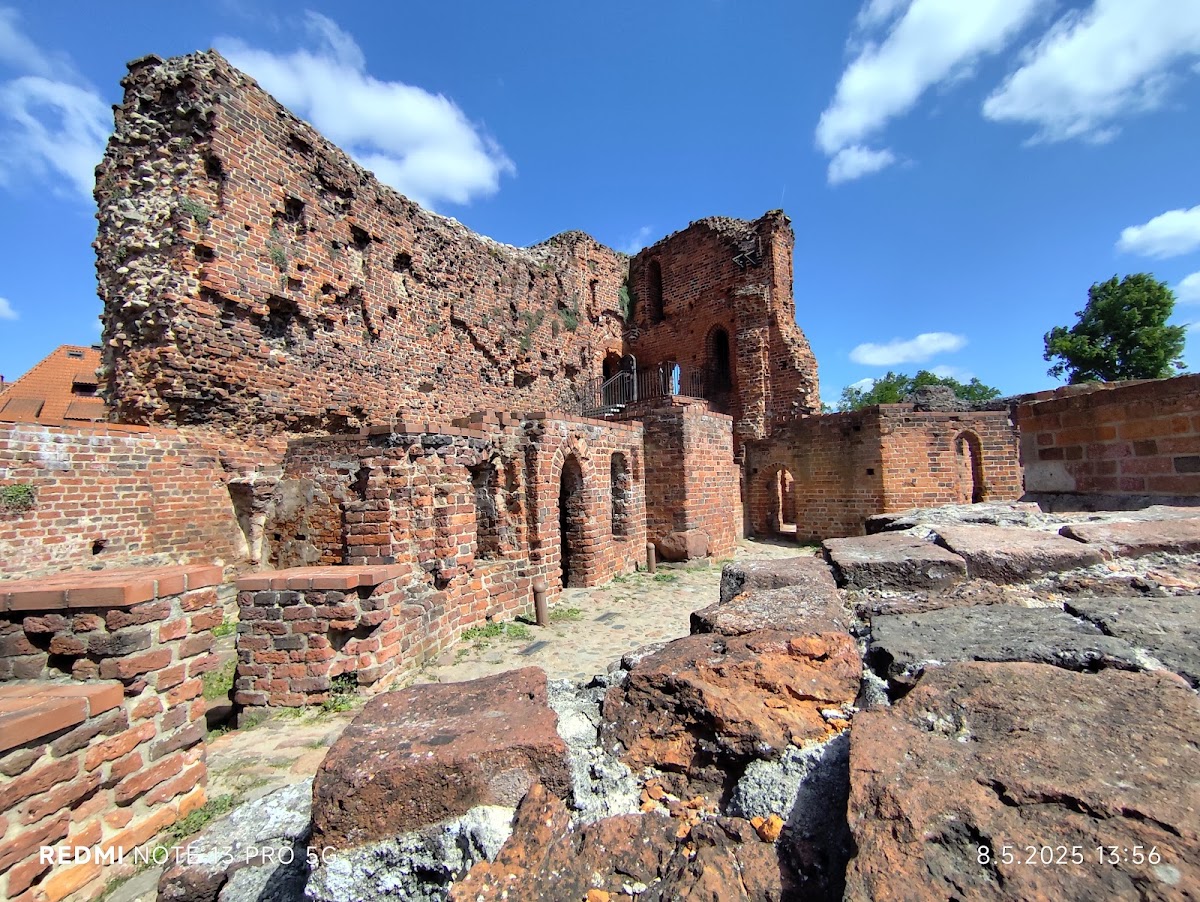 Teutonic Castle Ruins (Ruiny Zamku Krzyżackiego), Torun