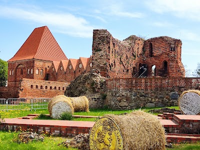 Teutonic Castle Ruins (Ruiny Zamku Krzyżackiego)